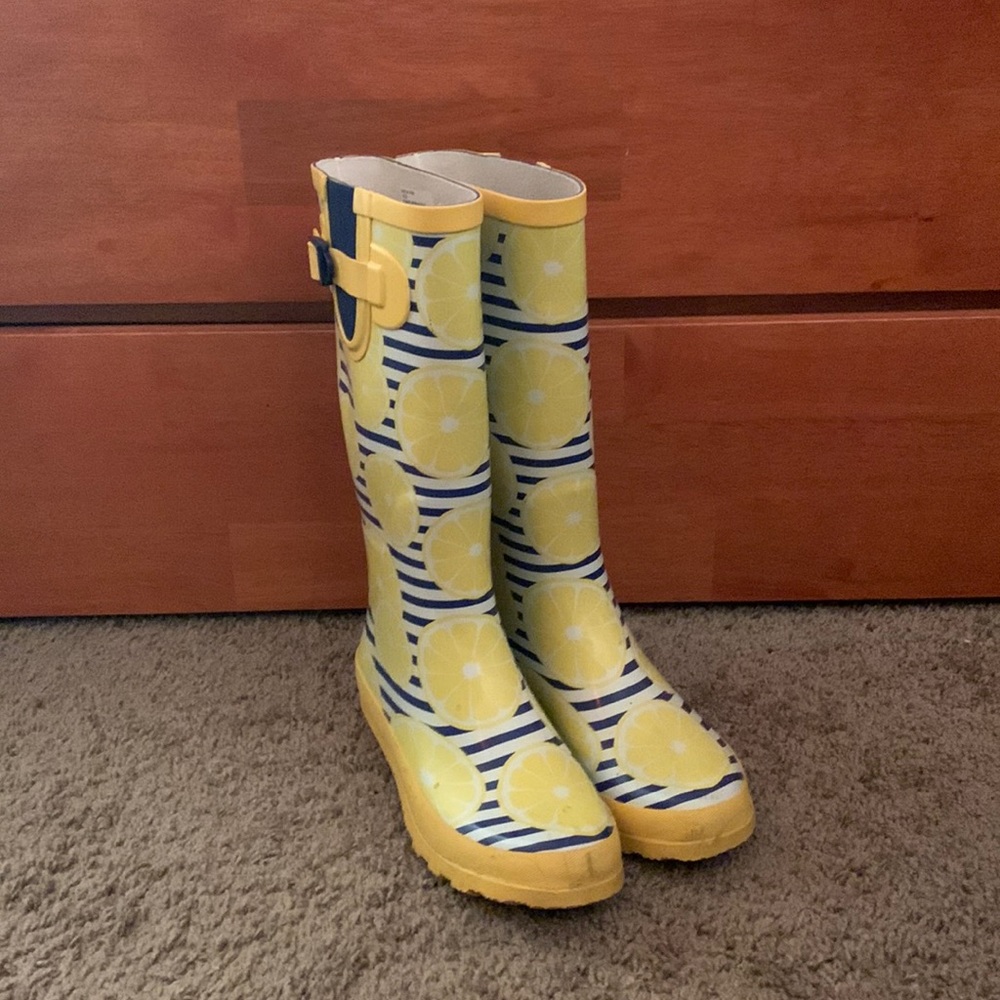 Lemon patterned Rain Boots
